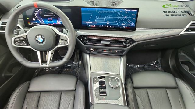 Used 2026 BMW M440i Coupe image 31