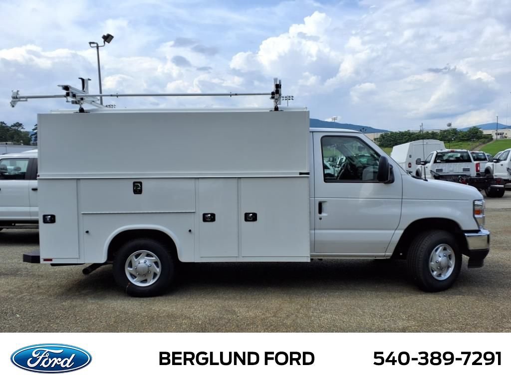 New 2025 Ford E-350 and Econoline 350 Super Duty w/ Power Equipment Group RWD image 4