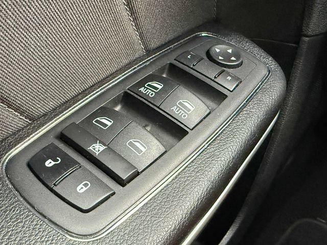 Used 2023 Dodge Charger SXT RWD image 12