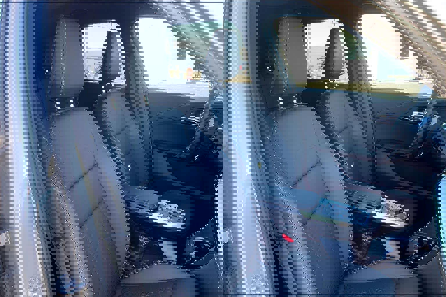 Certified 2025 BMW X1 xDrive28i image 9