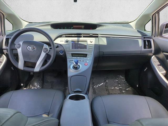 Used 2015 Toyota Prius Two FWD image 16