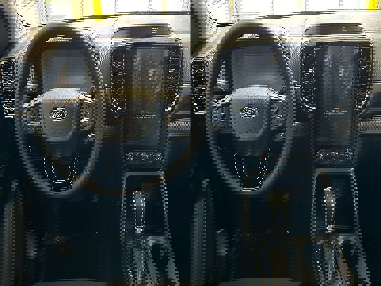 New 2025 Ford Ranger XLT w/ Black Appearance Package image 15