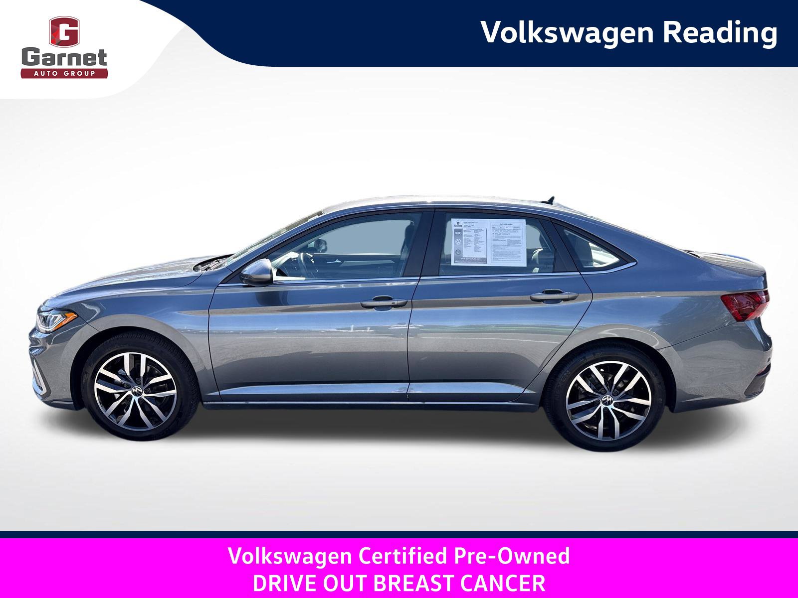 Certified 2025 Volkswagen Jetta SE FWD image 2
