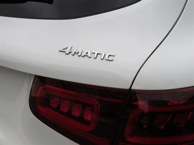 Used 2021 Mercedes-Benz GLC 300 GLC 300 4MATIC image 29