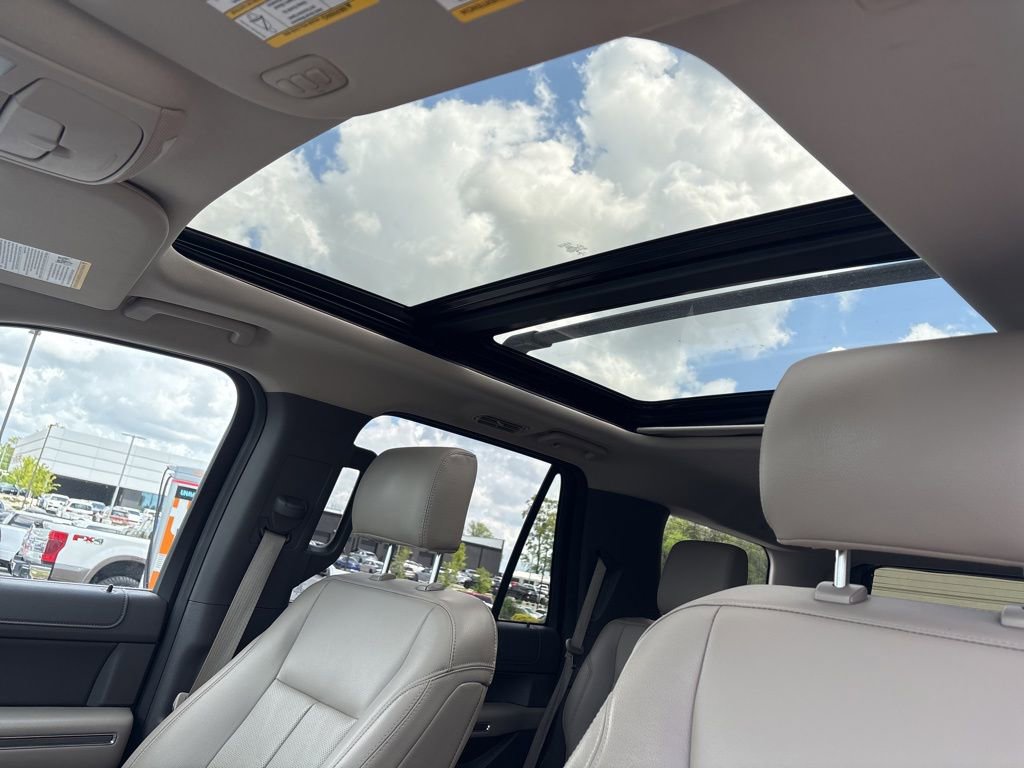 Used 2020 Ford Expedition XLT w/ Equipment Group 202A image 31