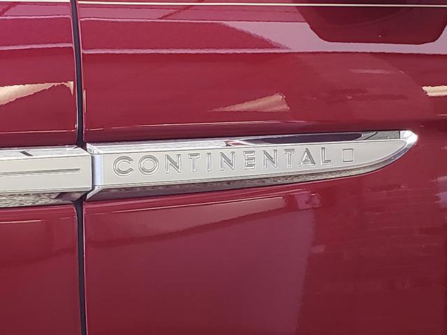 Used 2019 Lincoln Continental Select w/ Continental Climate Package image 8