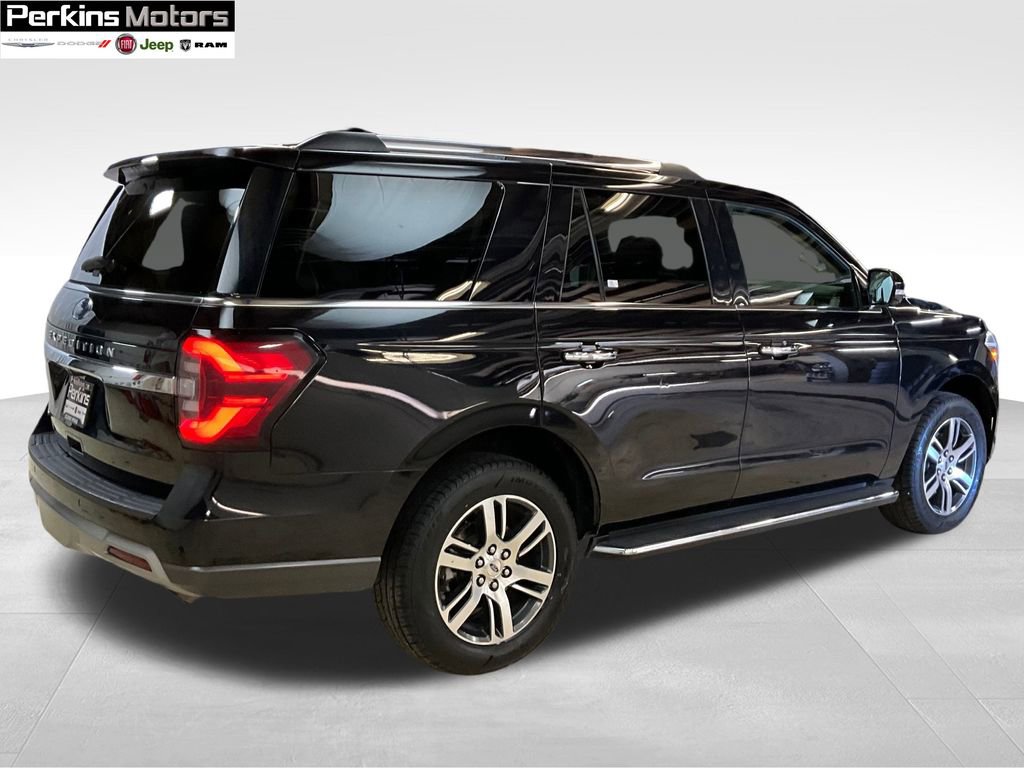Used 2023 Ford Expedition Limited image 6