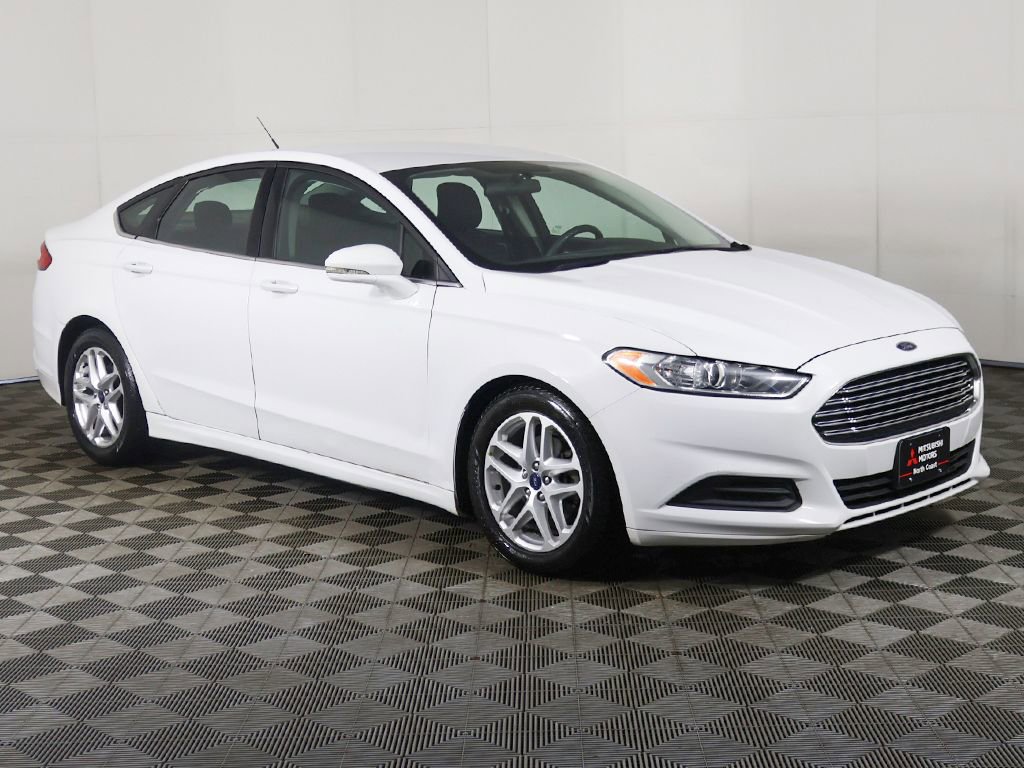Used 2016 Ford Fusion SE FWD image 39