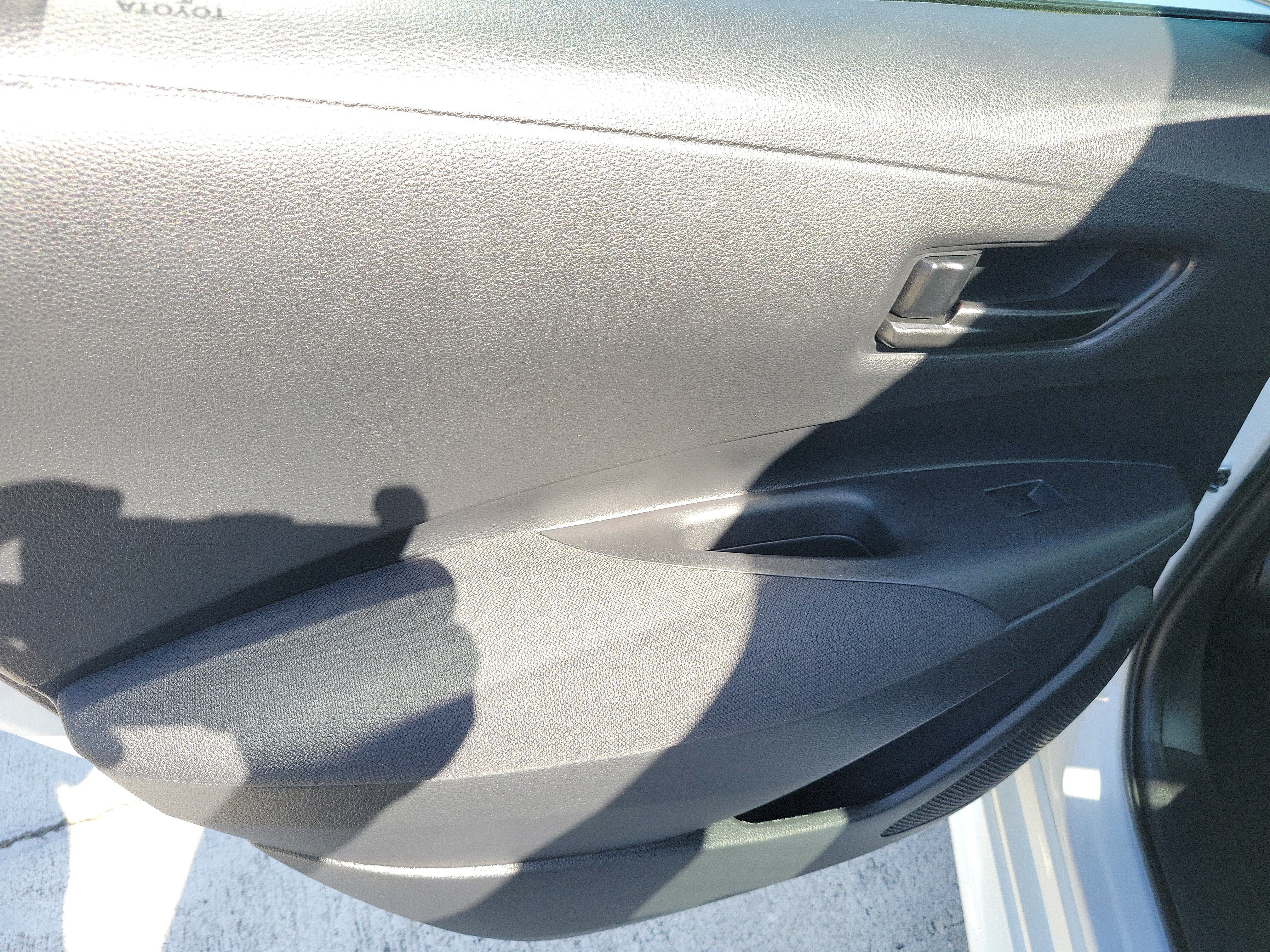 Used 2024 Toyota Corolla LE FWD image 12