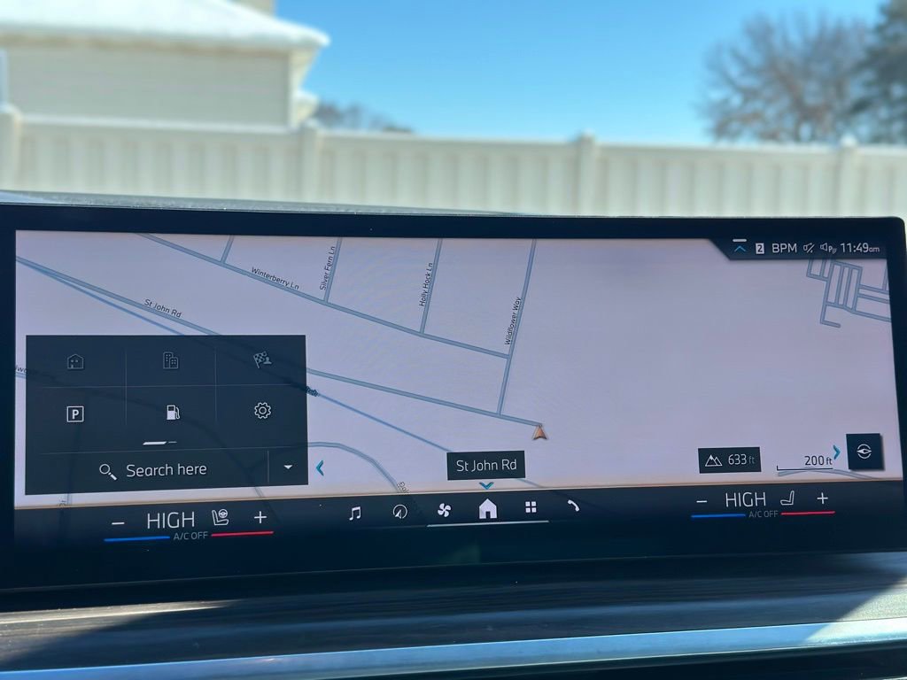 Certified 2024 BMW X5 xDrive40i w/ Executive Package image 39