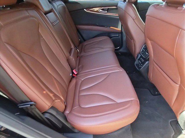 Used 2018 Lincoln MKX Reserve w/ Lincoln MKX Climate Package AWD/4WD image 18