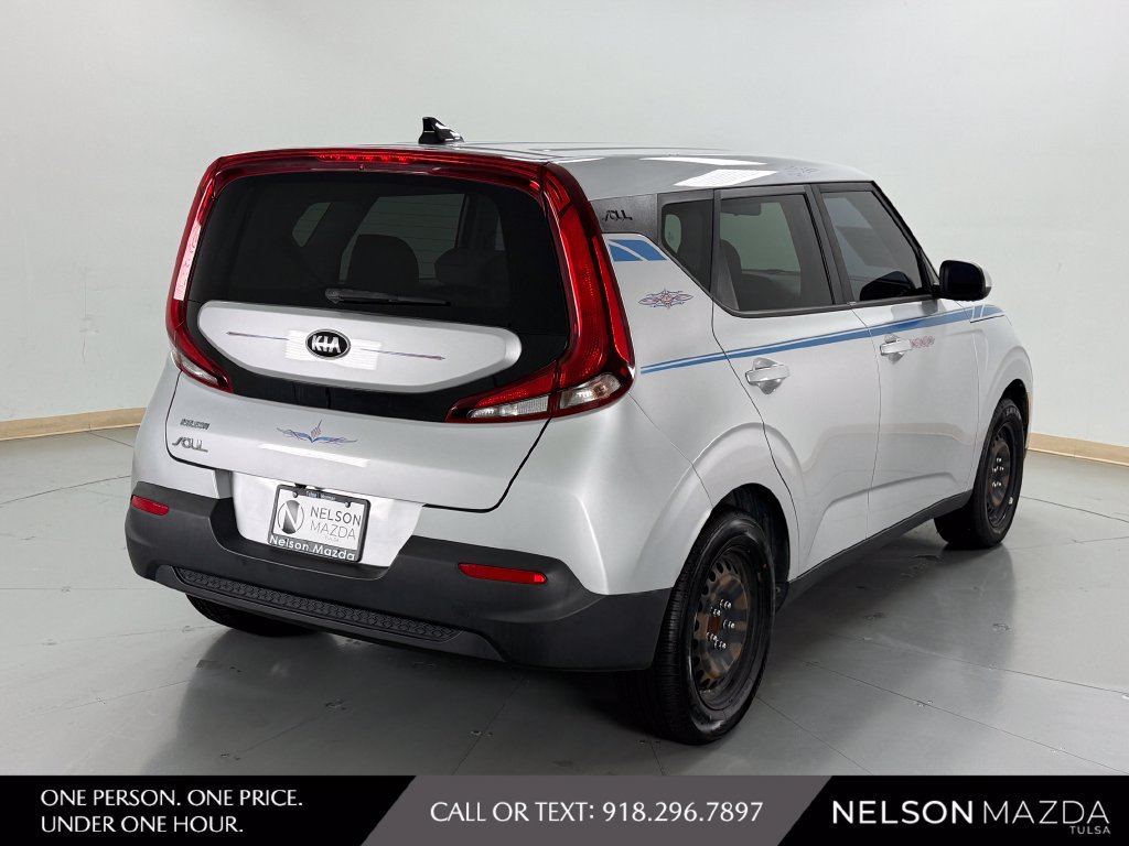 Used 2020 Kia Soul LX FWD image 6
