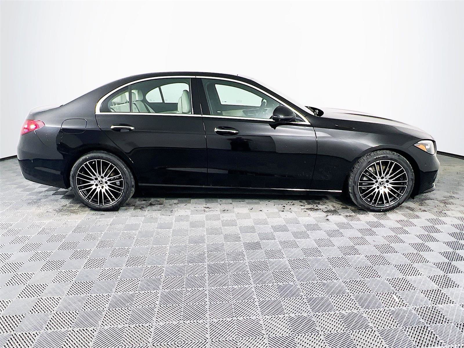 New 2026 Mercedes-Benz C 300 4MATIC Sedan image 7