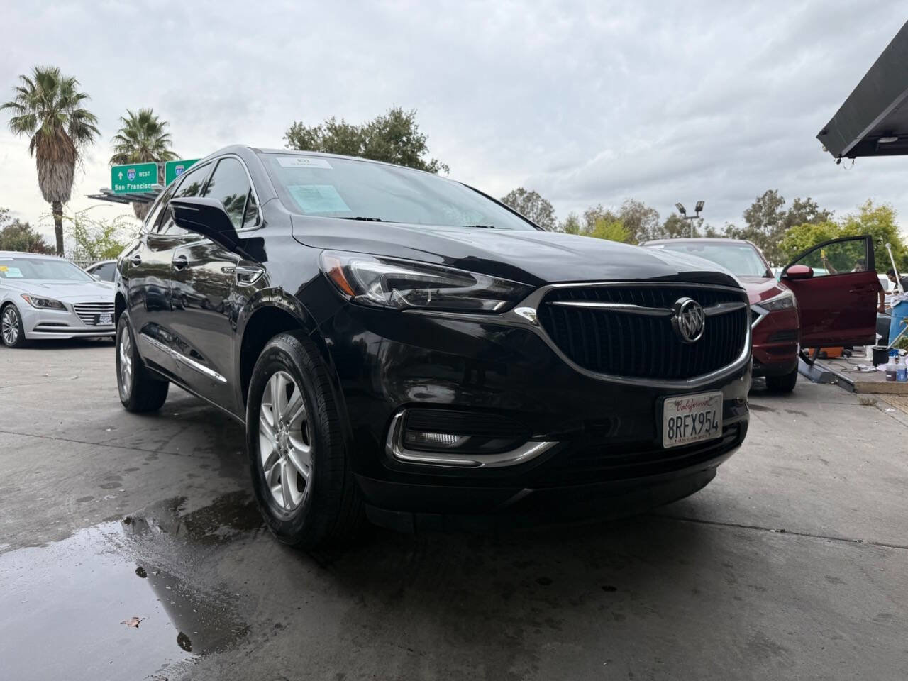 Used 2020 Buick Enclave Essence image 47