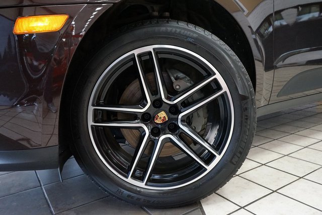 Used 2020 Porsche Macan S image 58