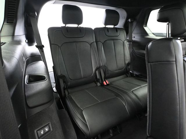 Used 2022 Jeep Grand Cherokee L Overland w/ Advanced Protech Group III image 54