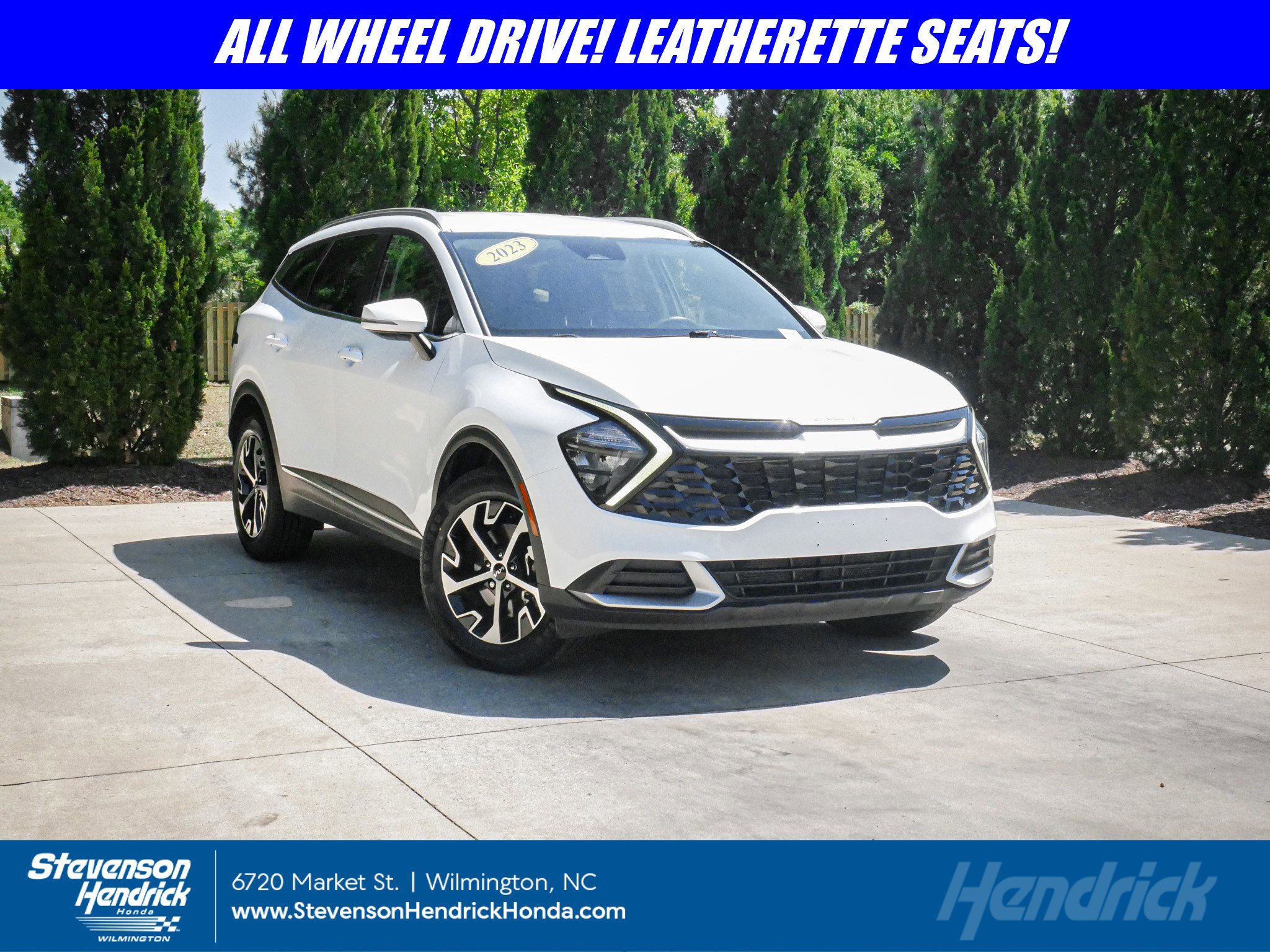 Used 2023 Kia Sportage EX AWD/4WD image 1