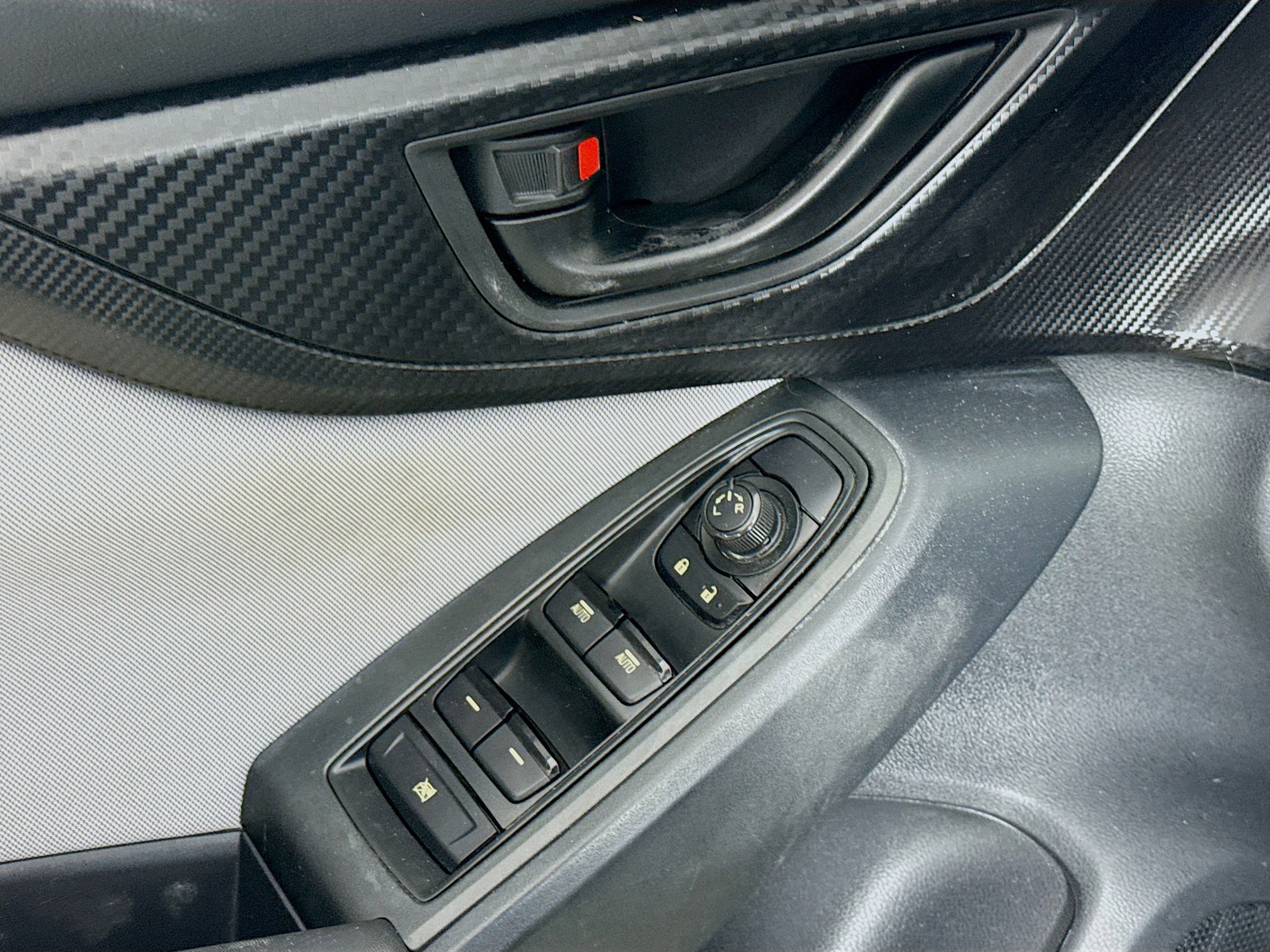 Used 2018 Subaru Crosstrek 2.0i image 24