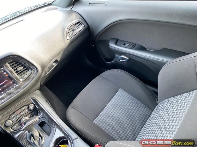 Used 2021 Dodge Challenger R/T w/ Performance Handling Group image 15