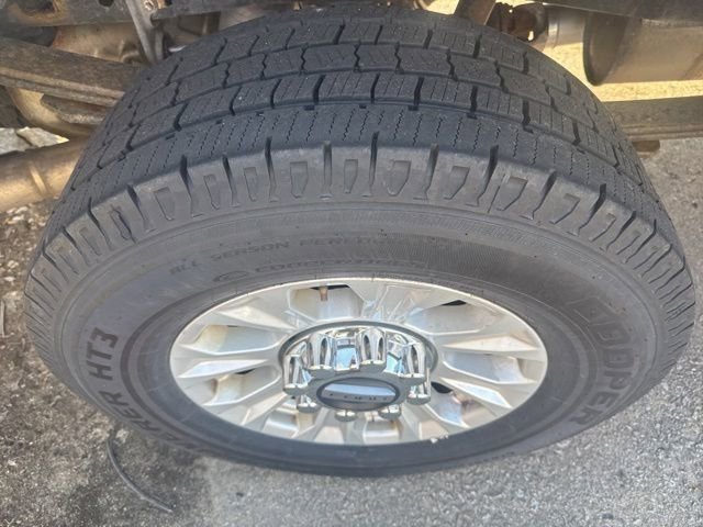 Used 2020 Ford F250 XL w/ STX Appearance Package AWD/4WD image 12