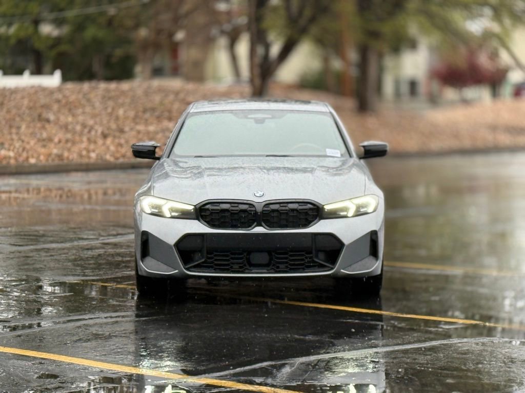 Used 2023 BMW M340i xDrive image 2