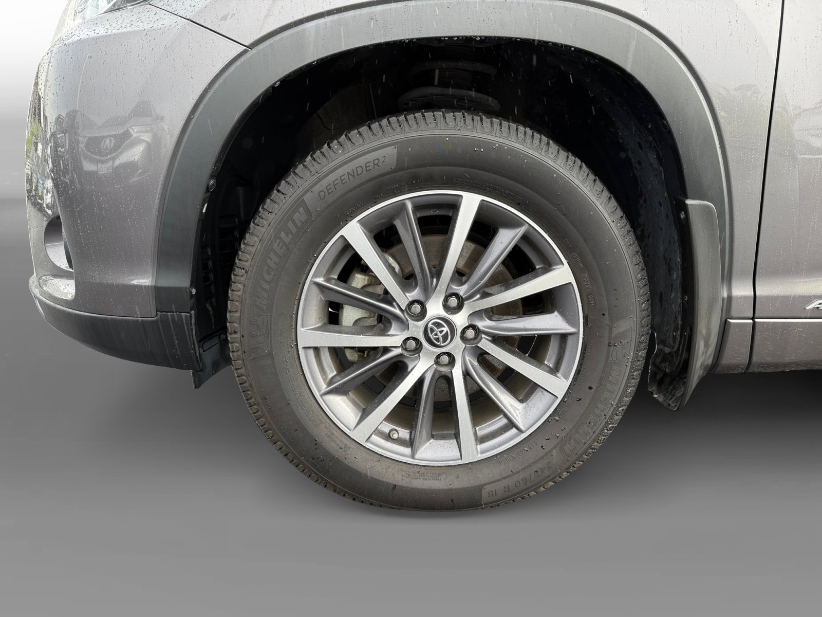 Used 2018 Toyota Highlander XLE image 9