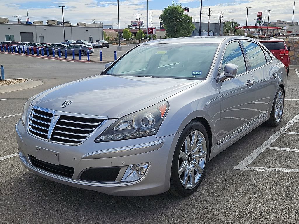Used 2013 Hyundai Equus Signature RWD image 1