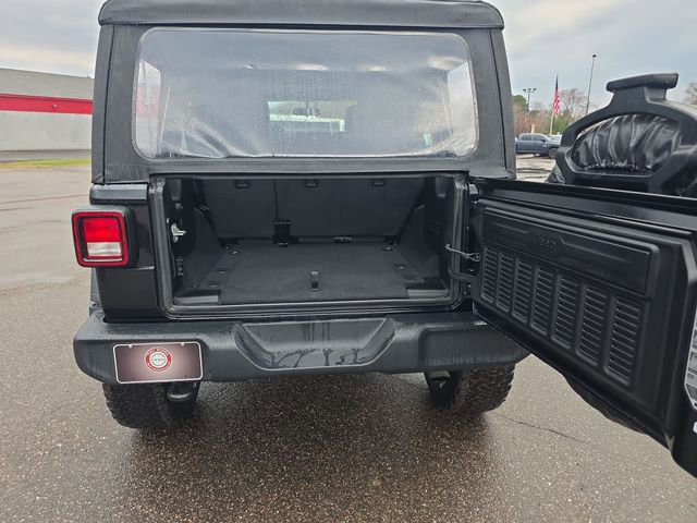 Used 2021 Jeep Wrangler Unlimited Sport AWD/4WD image 26