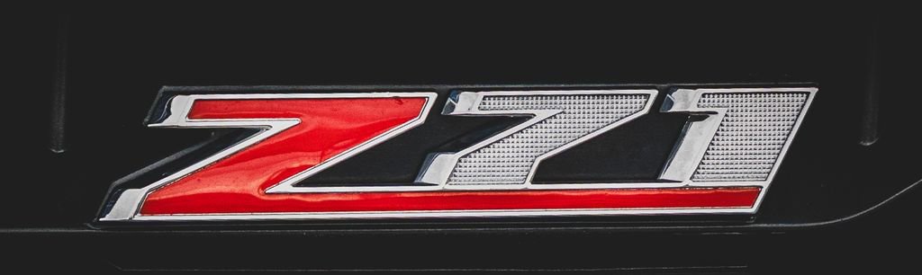 Used 2018 Chevrolet Silverado 1500 LT w/ All Star Edition image 4