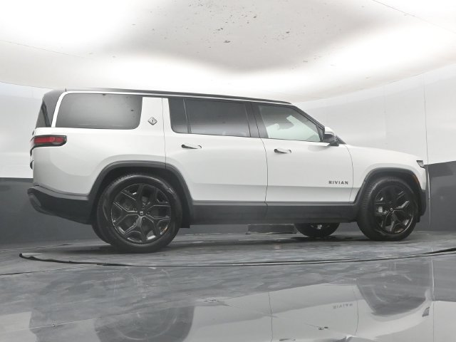 Used 2023 Rivian R1S Adventure Dual AWD/4WD image 52