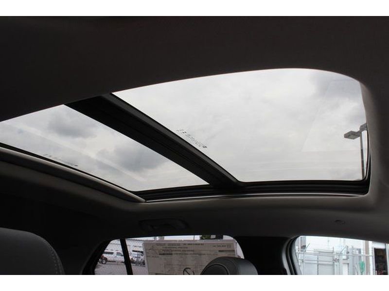 New 2026 Buick Encore GX Avenir w/ Avenir Technology Package image 4