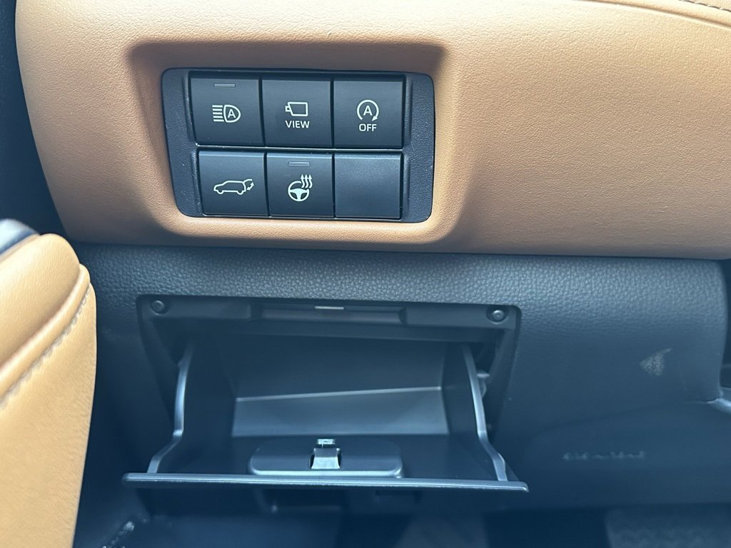 New 2026 Toyota Highlander Platinum image 27