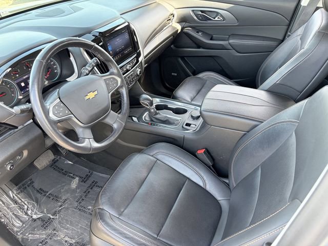Used 2021 Chevrolet Traverse Premier w/ Redline Edition image 5