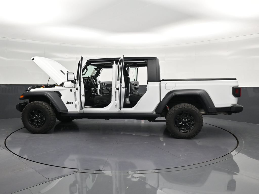 Used 2023 Jeep Gladiator Sport AWD/4WD image 40