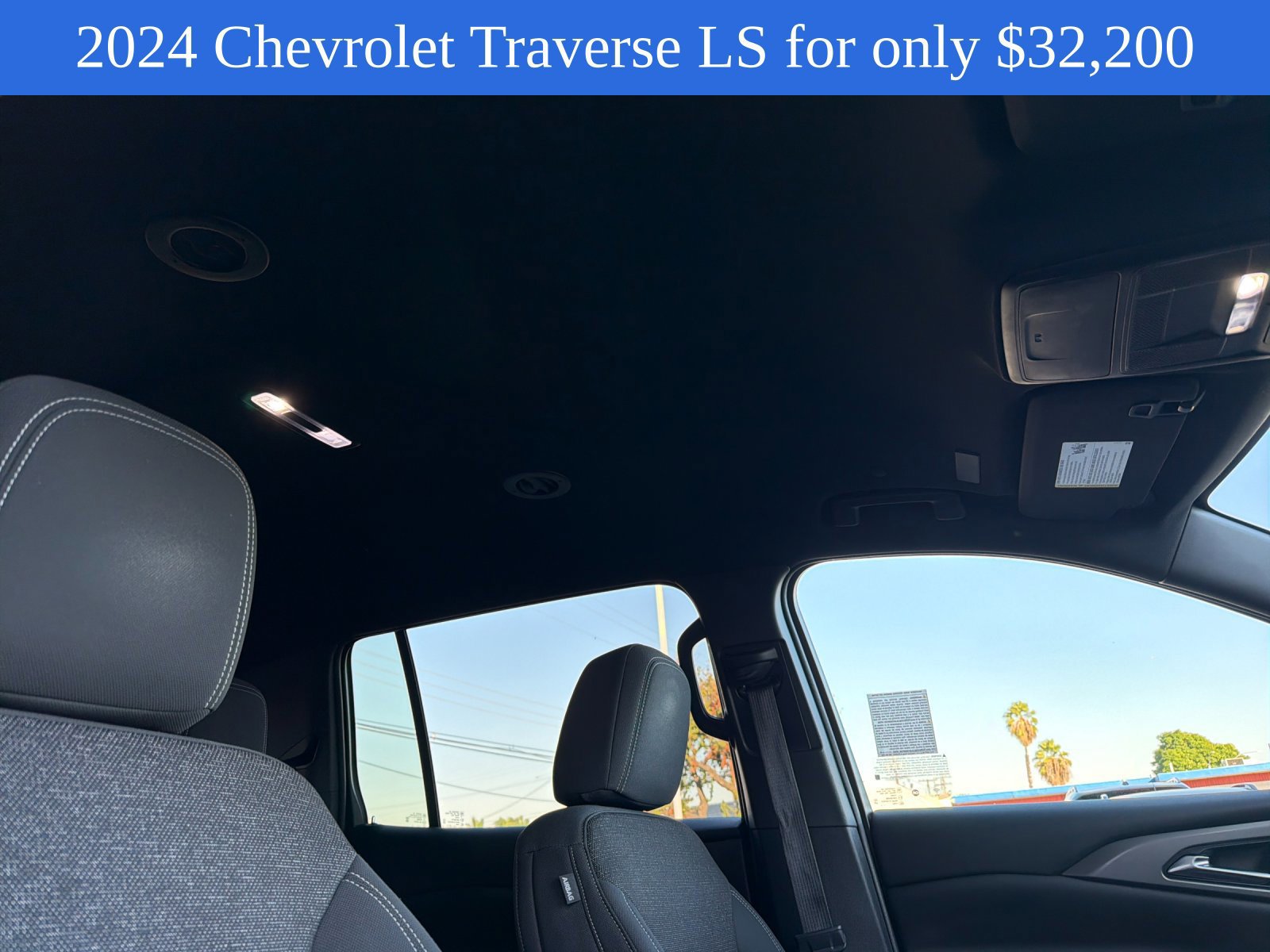 Used 2024 Chevrolet Traverse LS FWD image 18