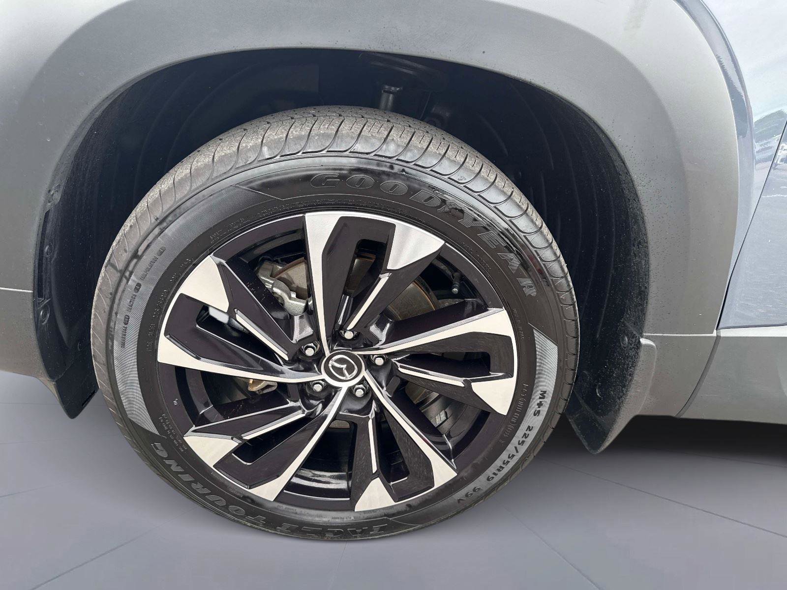 Certified 2025 MAZDA CX-50 2.5 Hybrid w/ Weather Package image 11