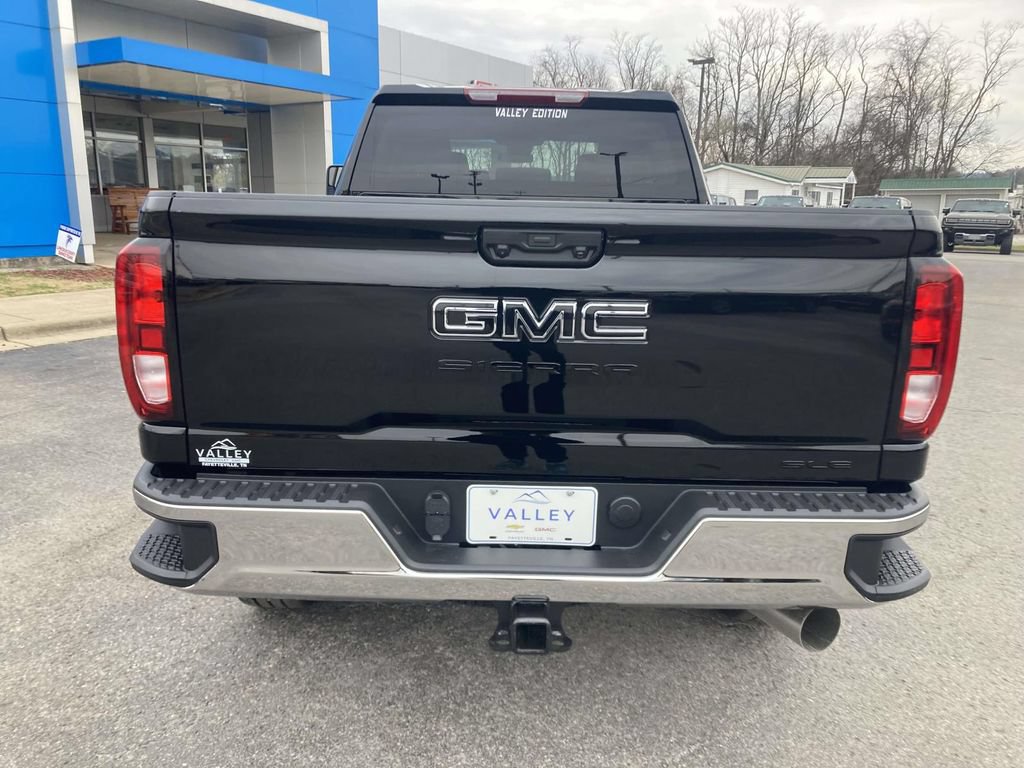 New 2026 GMC Sierra 3500 SLE AWD/4WD image 5