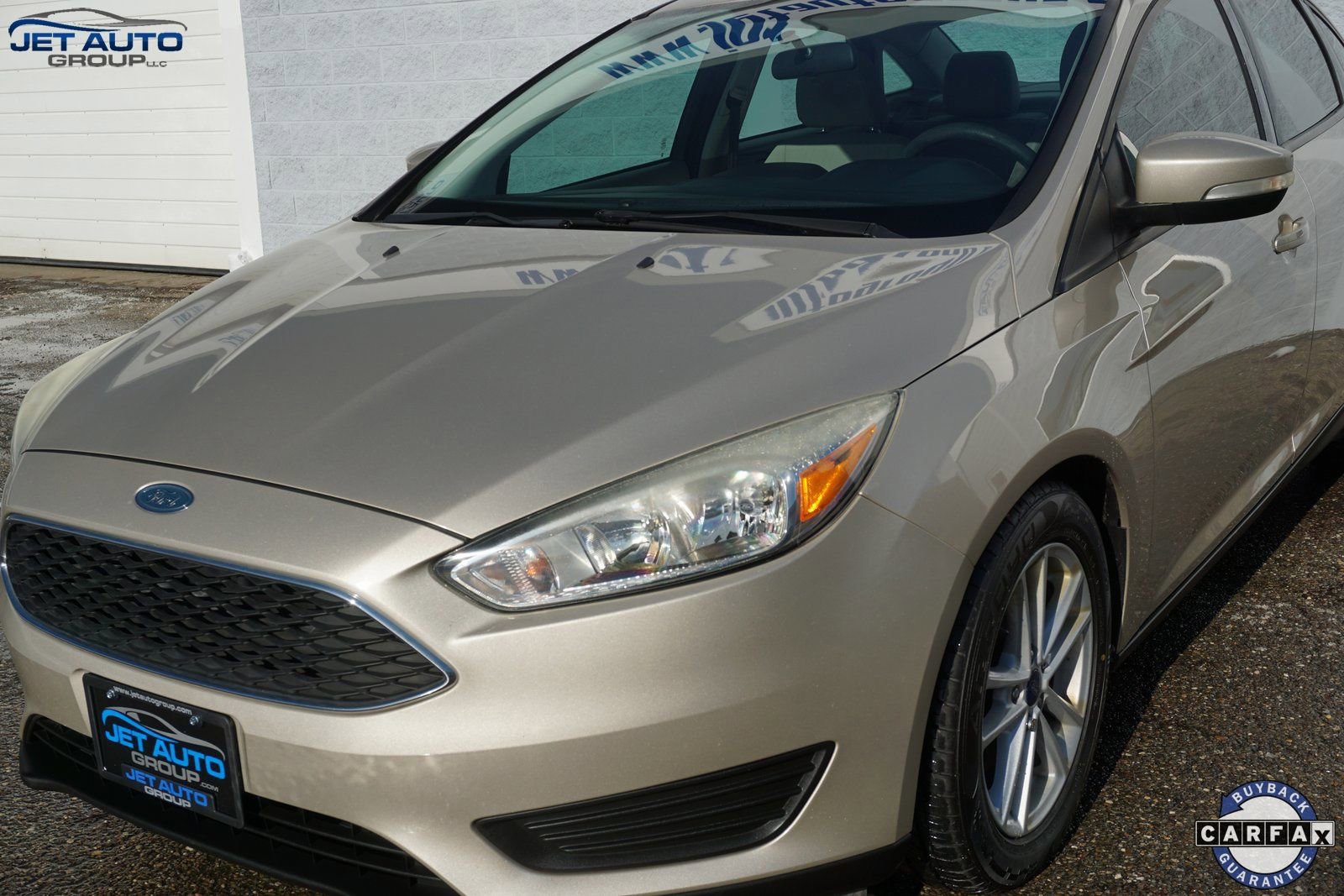 Used 2017 Ford Focus SE image 5