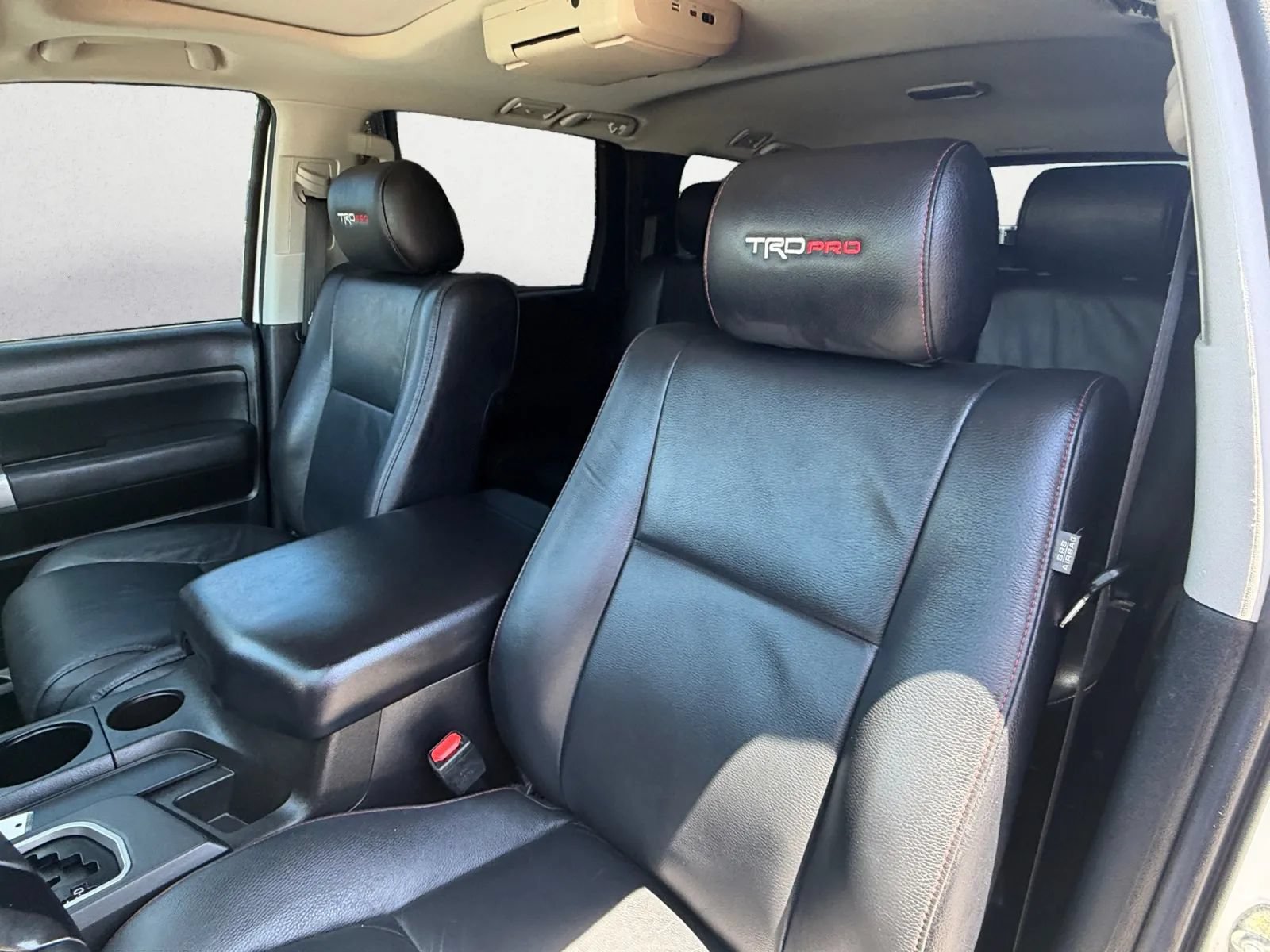 Used 2020 Toyota Sequoia TRD Pro w/ Carpet Mat Package (TMS) AWD/4WD image 15