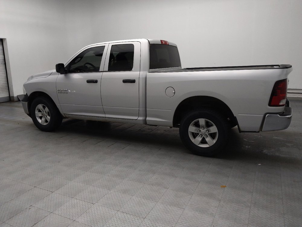 Used 2018 RAM 1500 Tradesman w/ Chrome Appearance Group RWD image 3