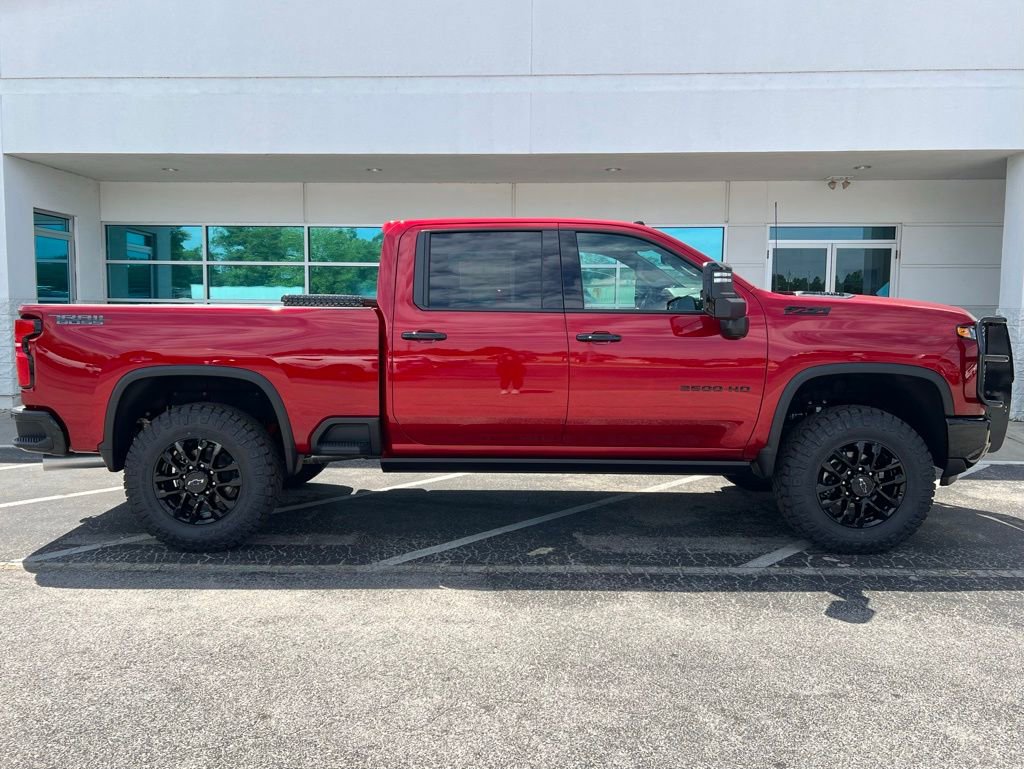 New 2026 Chevrolet Silverado 2500 LTZ w/ LTZ Plus Package AWD/4WD video 3