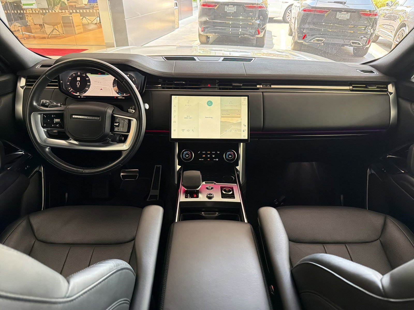 Used 2023 Land Rover Range Rover SE AWD/4WD image 16