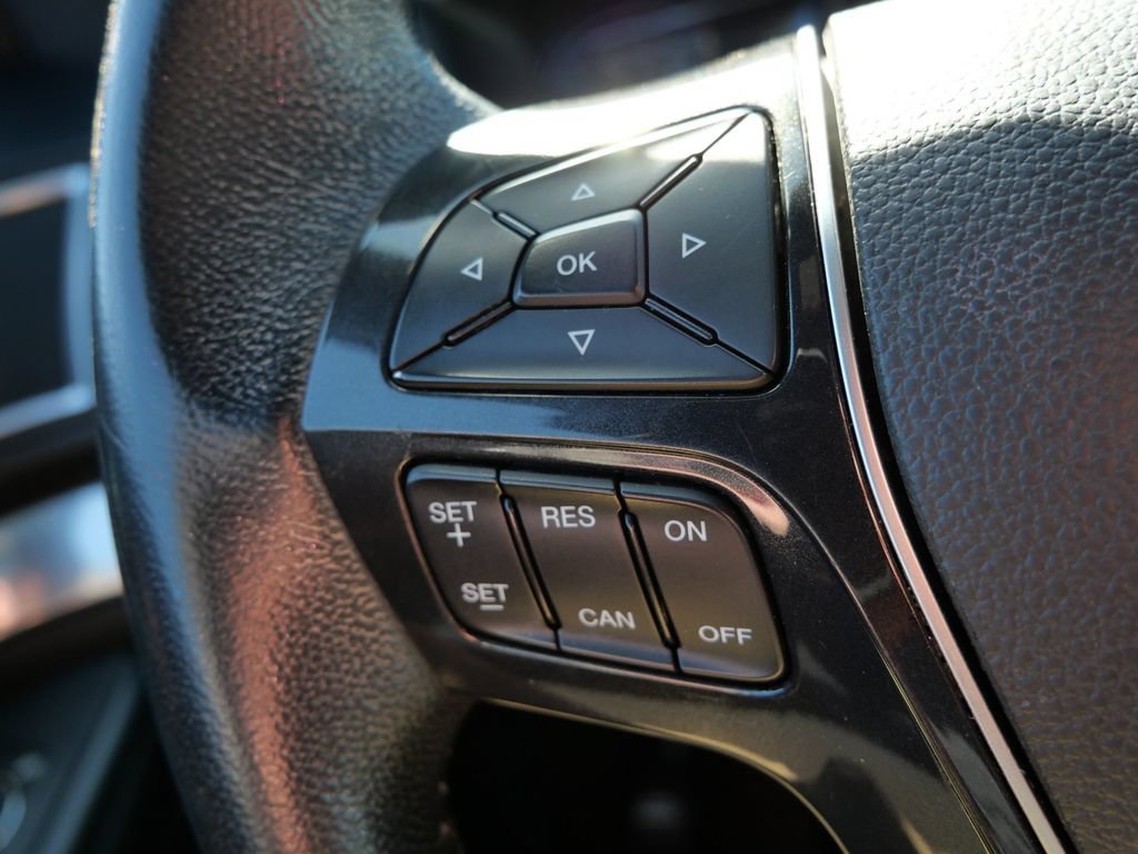 Used 2017 Ford Explorer Limited AWD/4WD image 22