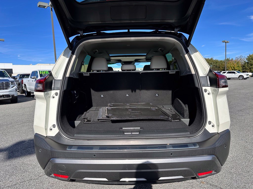 Used 2023 Nissan Rogue SL w/ SL Premium Package AWD/4WD image 41