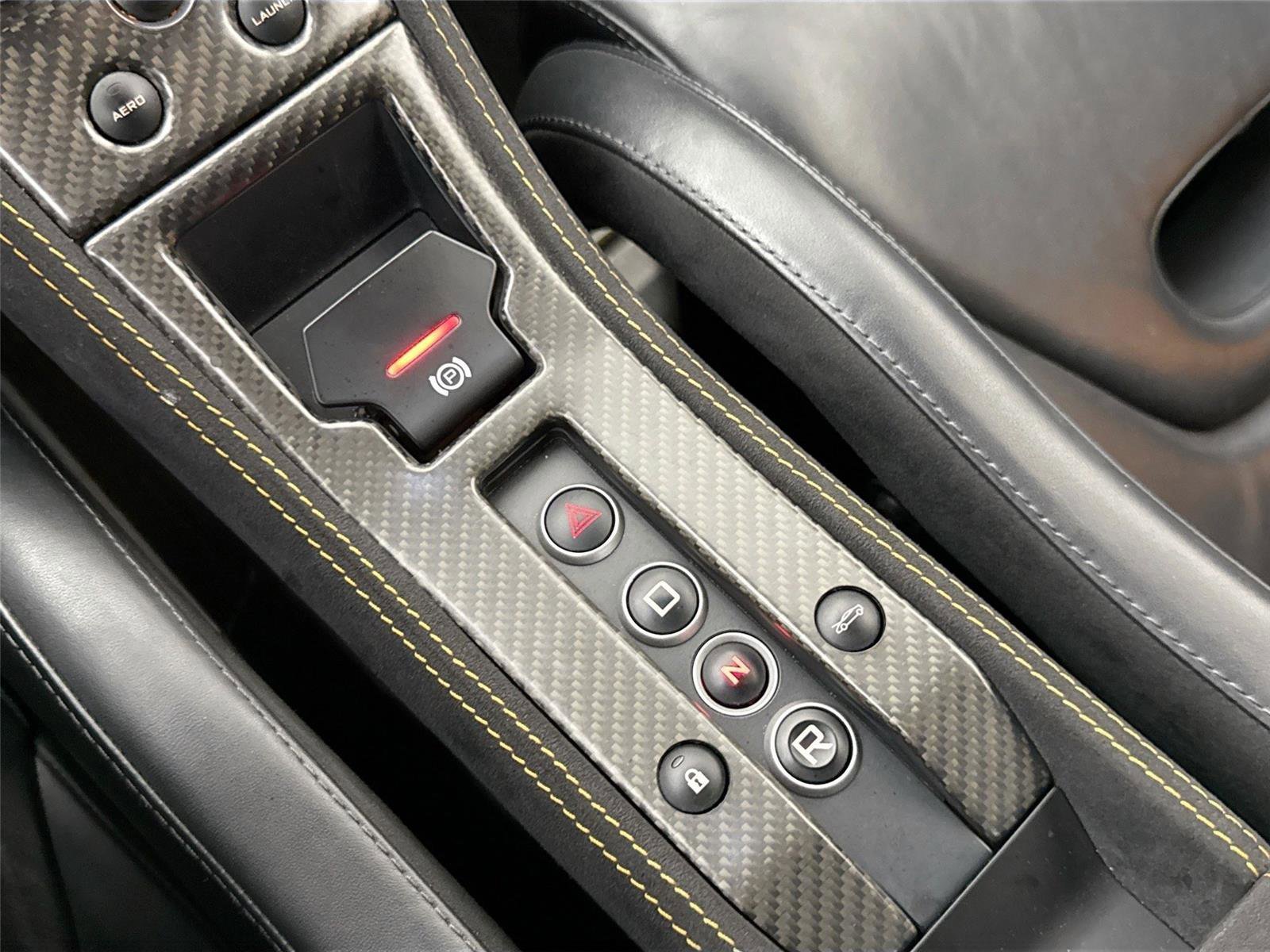 Used 2016 McLaren 675LT Coupe image 21