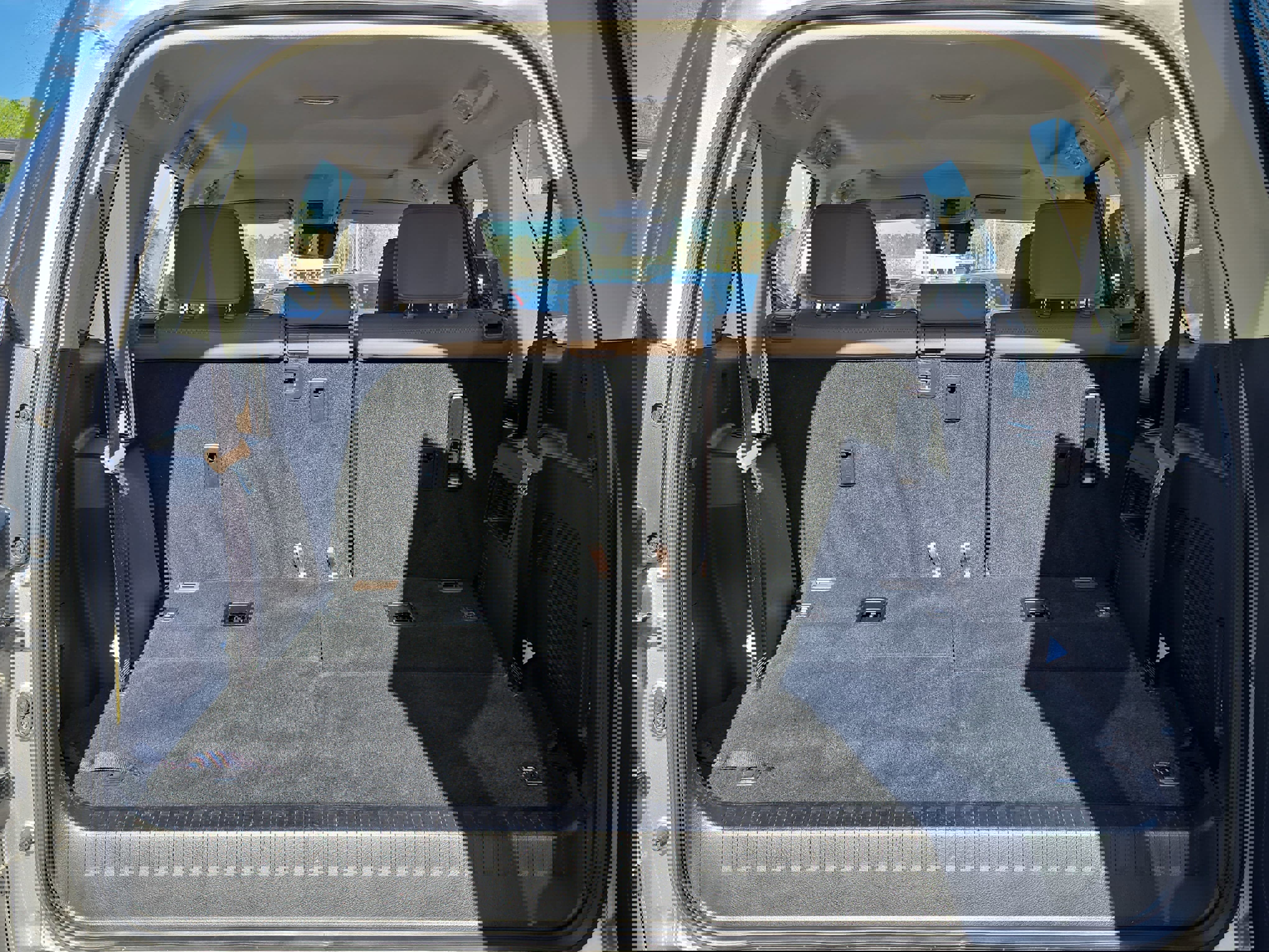 Used 2021 Lexus GX 460 Premium w/ Premium Package image 13