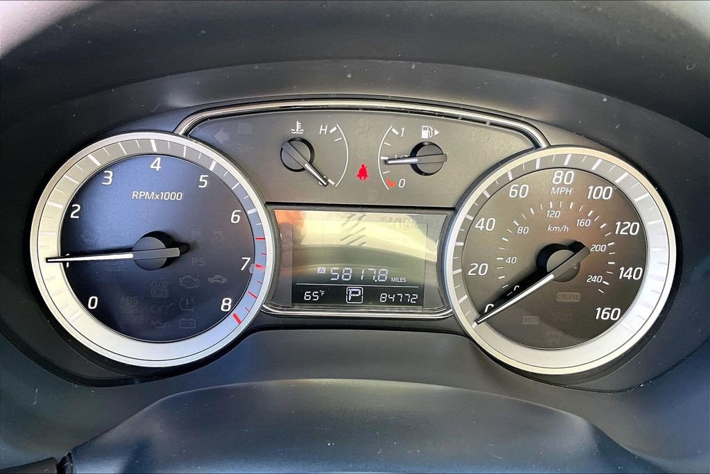 Used 2015 Nissan Sentra SR image 28
