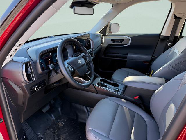 Used 2025 Ford Bronco Sport Badlands AWD/4WD image 4