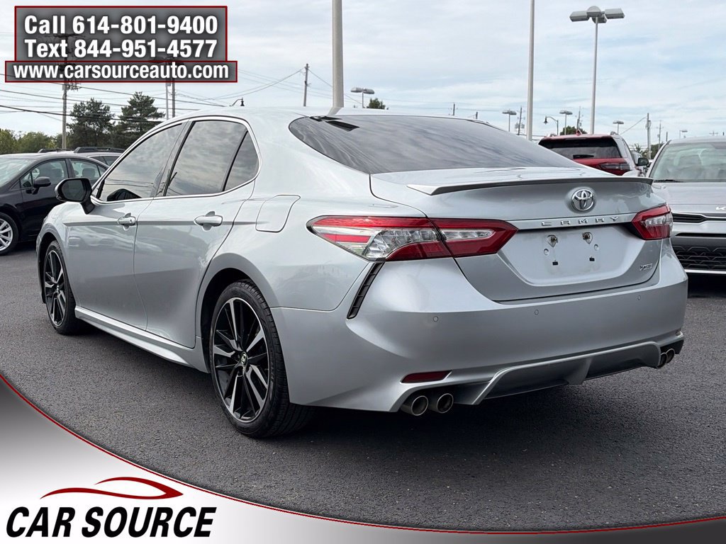 Used 2018 Toyota Camry XSE FWD image 7
