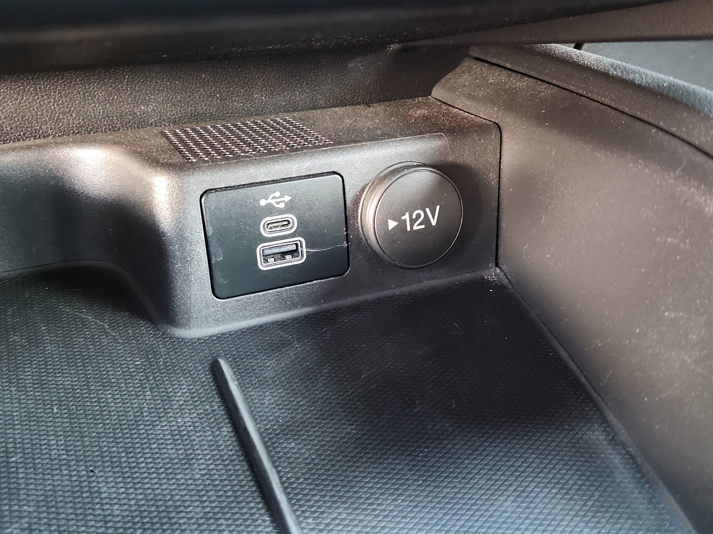 Used 2024 Ford Escape ST-Line AWD/4WD image 23